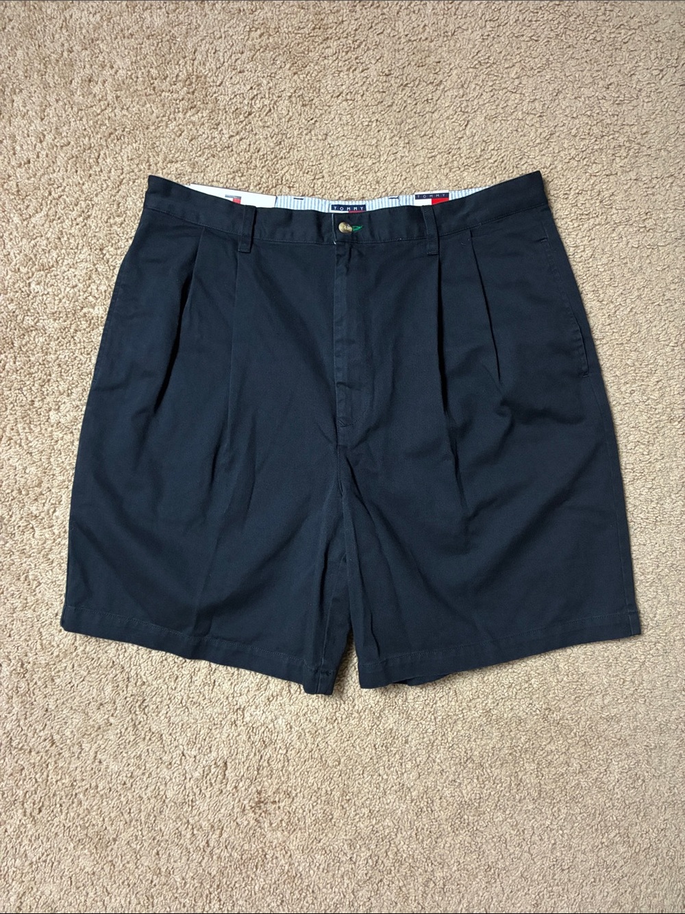 NWT Tommy Hilfiger Men's The Tommy Short Pleated Relaxed Fit Dark Navy Size 36
